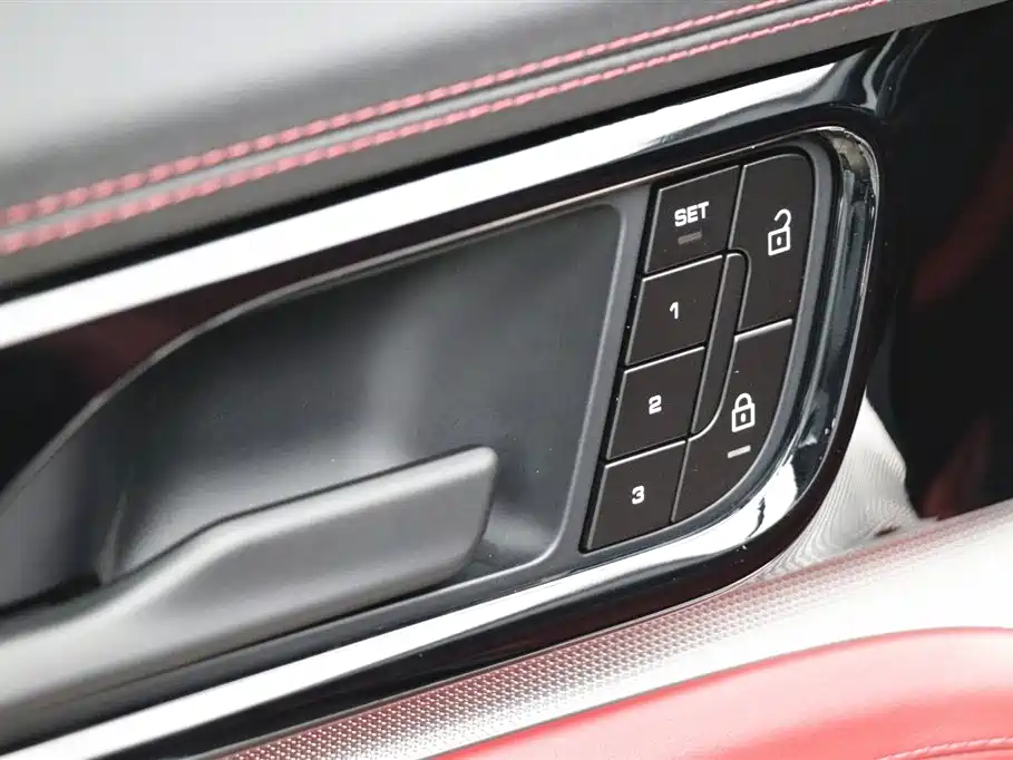 Porsche Panamera 2024 Panamera 2.9T фото 12