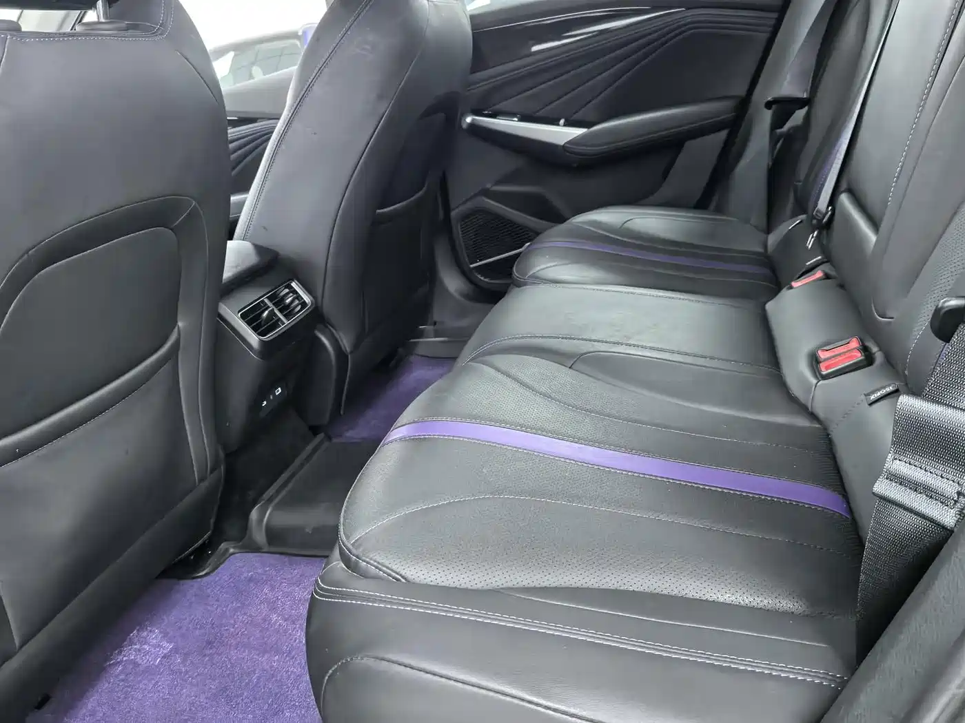 Фото 21 - Geely Preface