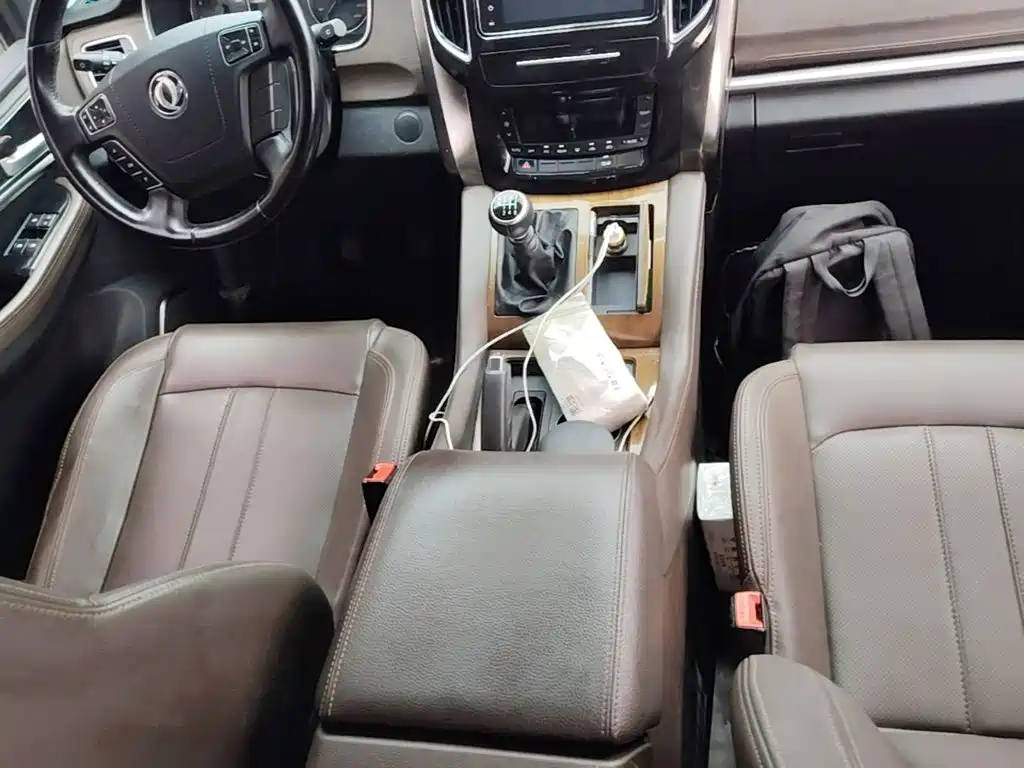 Dongfeng Fengxing Fengxing M7 2021 2021 1.8T Manual Luxury