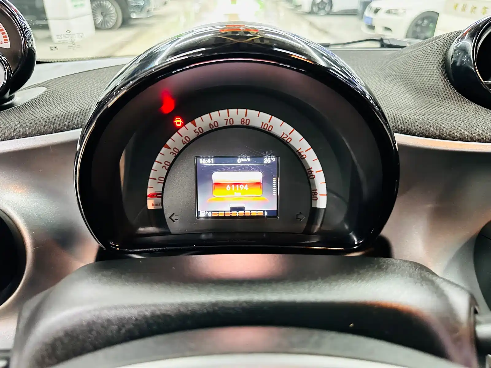 Фото 33 - smart fortwo