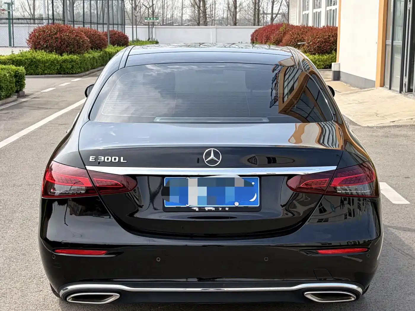  E CLASS