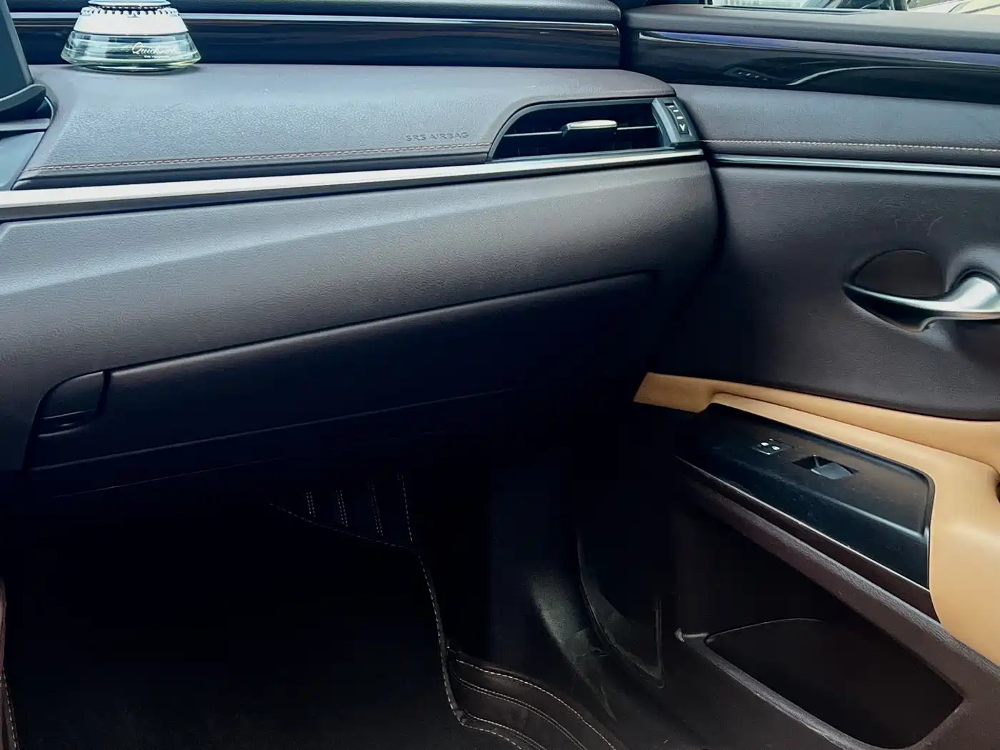Lexus ES 2018 200 Luxury Edition China V фото 16