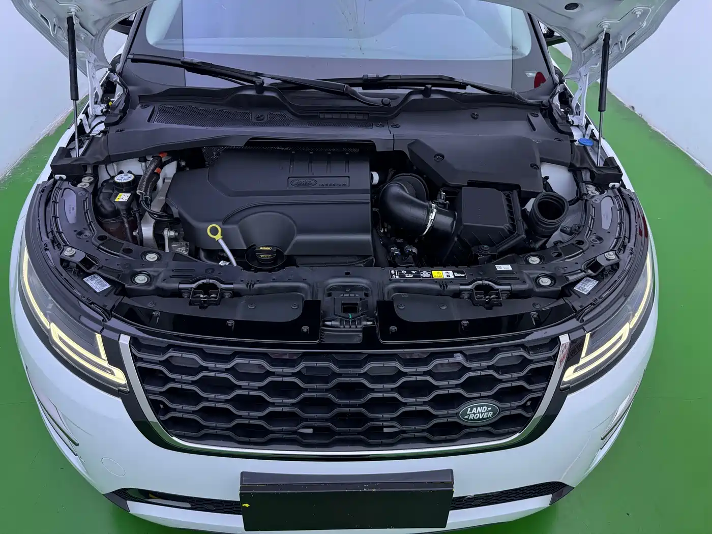 Land Rover Range Rover Evoque 2024 2023 Range Rover Evoque L 200PS Elite Edition