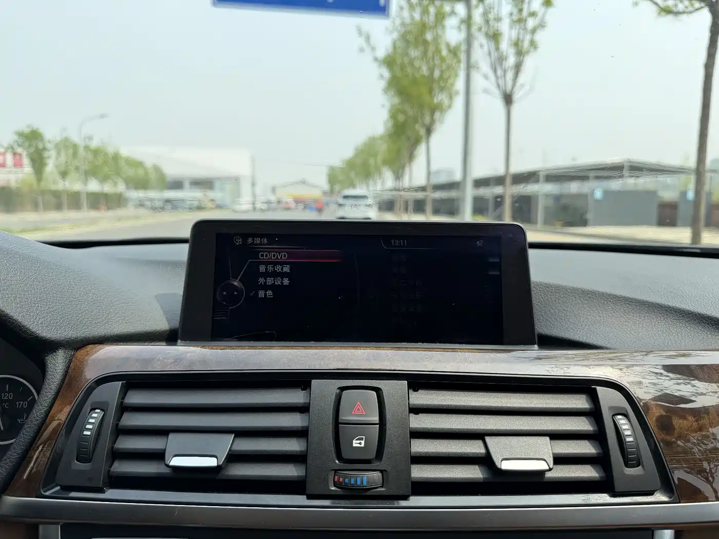 BMW 3 Series 2013 320Li Luxury Design Package фото 22