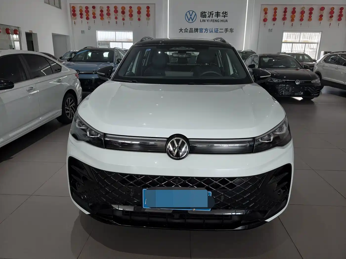 Volkswagen Tiguan L 2026 2026 PRO 380TSI 4WD R-Line Smart Premium Edition