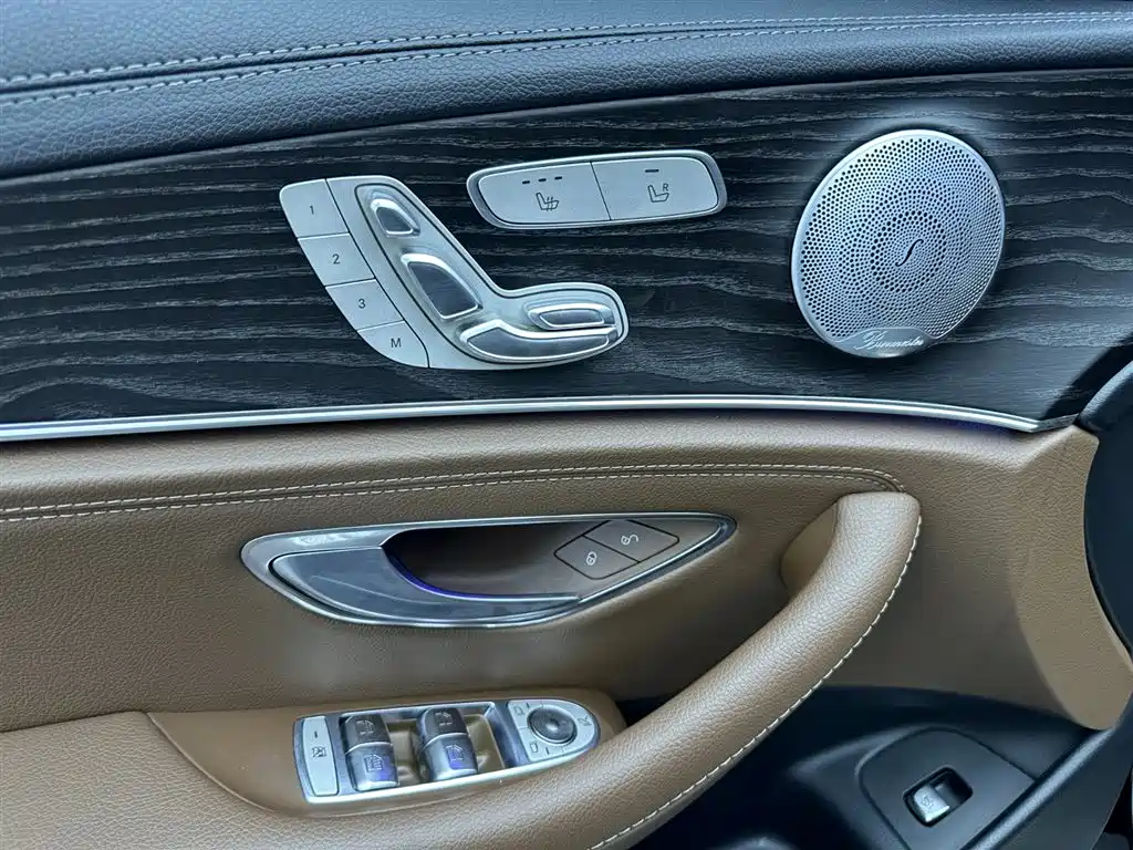 Mercedes-Benz E-Class 2020 Facelift E 300 L Sport Exclusive фото 5