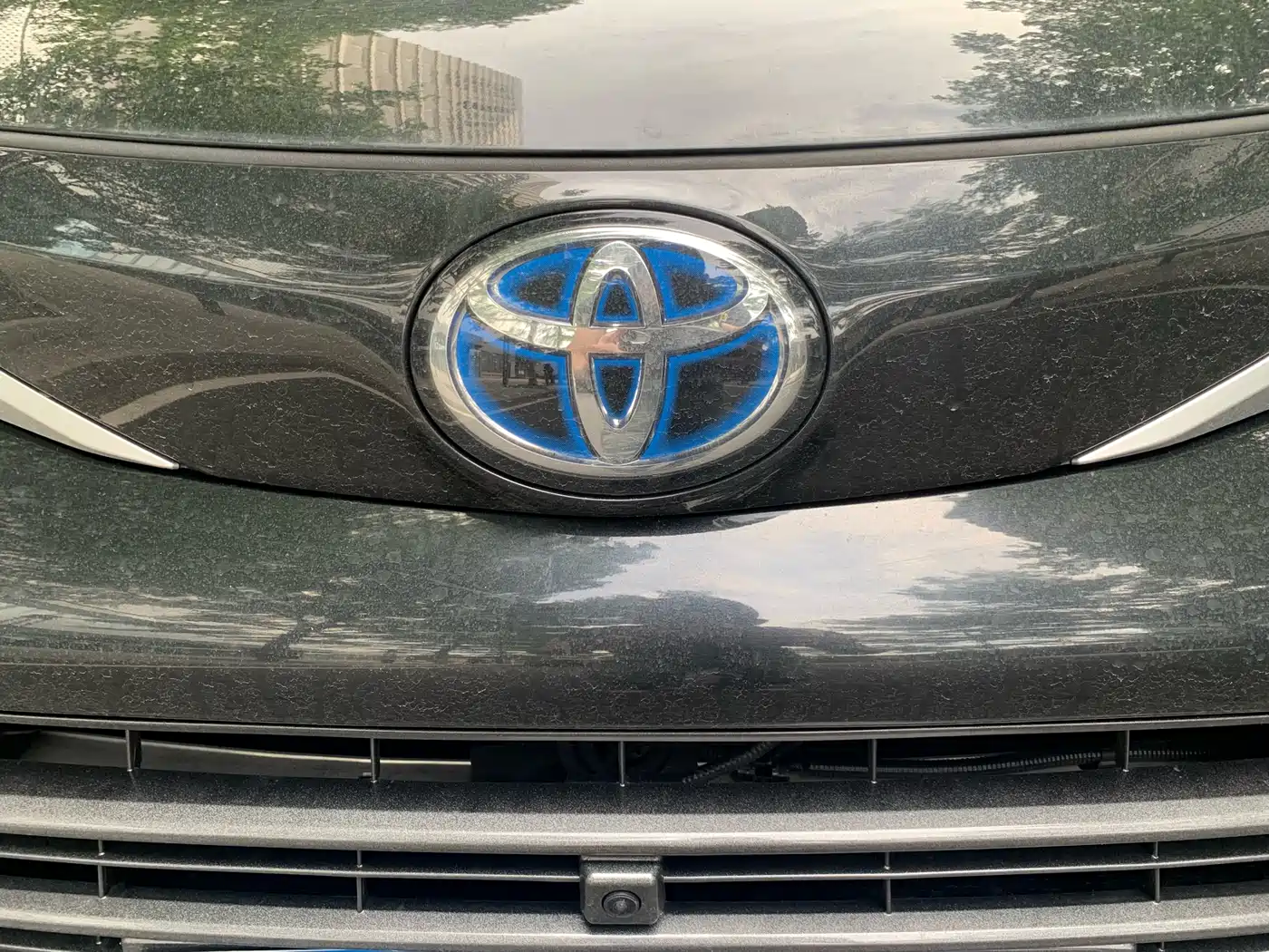 Toyota Sienna 2023 2.5L Hybrid Premium Edition фото 10