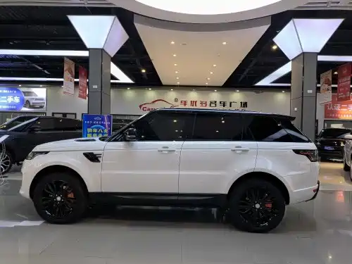 Land Rover Range Rover Sport 2015 3.0 SC V6 HSE DYNAMIC фото 3