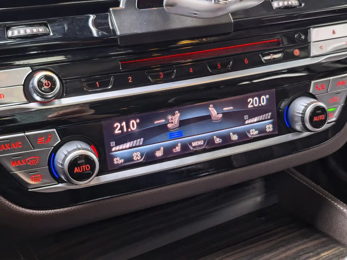 BMW 5 SERIES NEW ENERGY