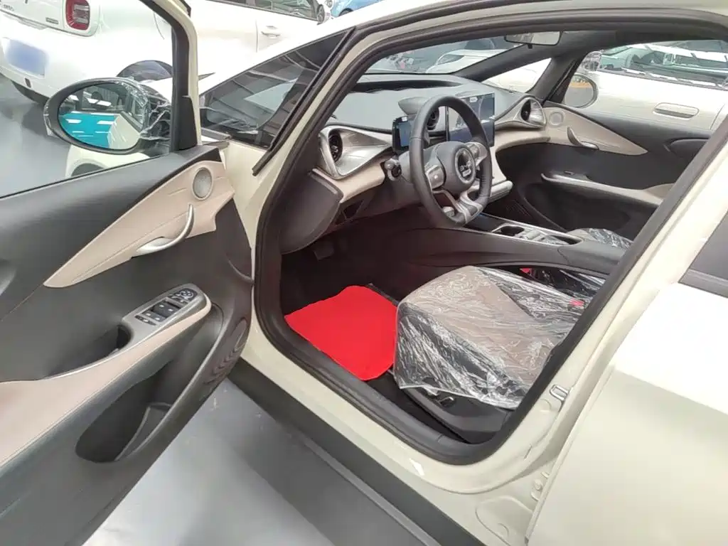 BYD Dolphin 2026 2025 420km Freedom Edition