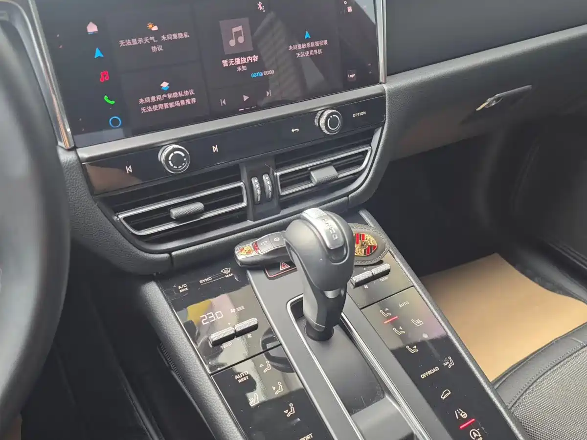 Фото 5 - Porsche Macan