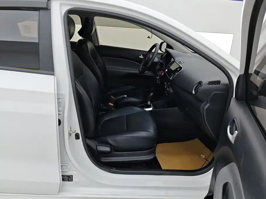 Kia Huan Chi 2021 2020 Facelift 1.4L Auto Comfort Sunroof Edition