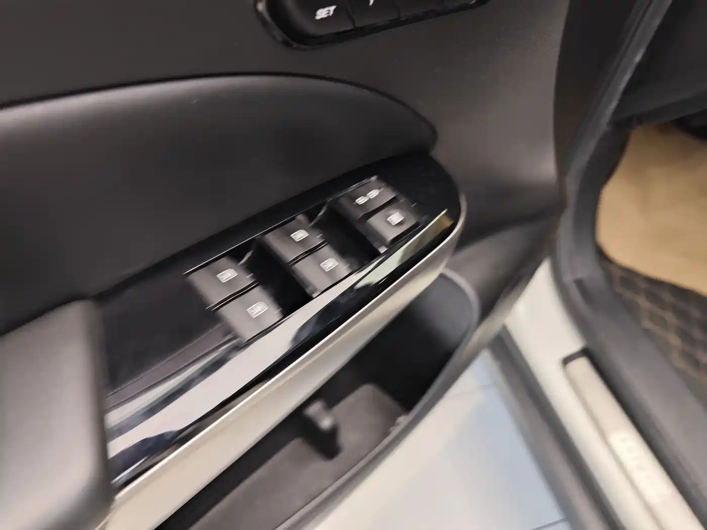 GAC Trumpchi Trumpchi GS8 2020 Model 390T FWD Luxury Smart Connect (7-seater) фото 9