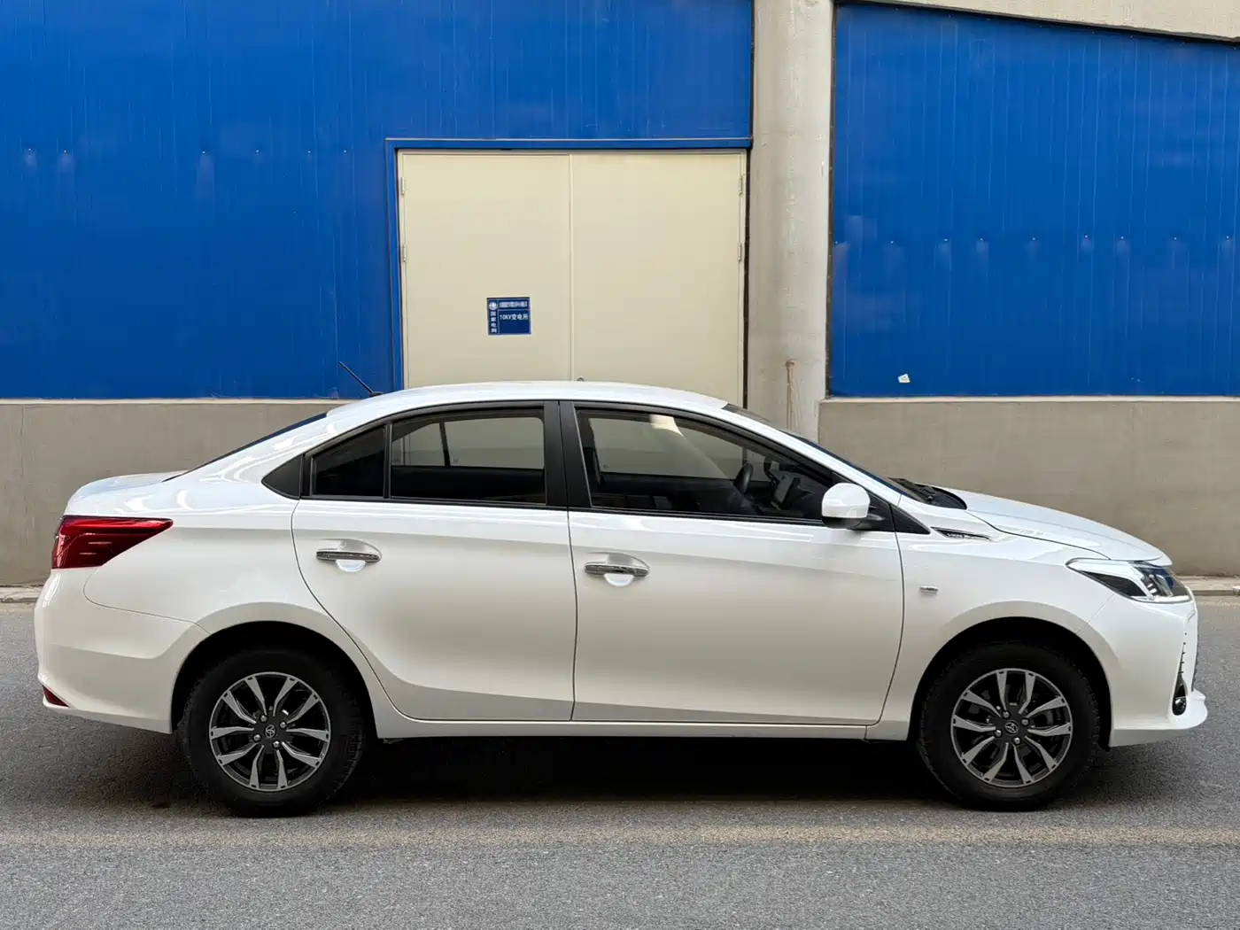 TOYOTA VIOS