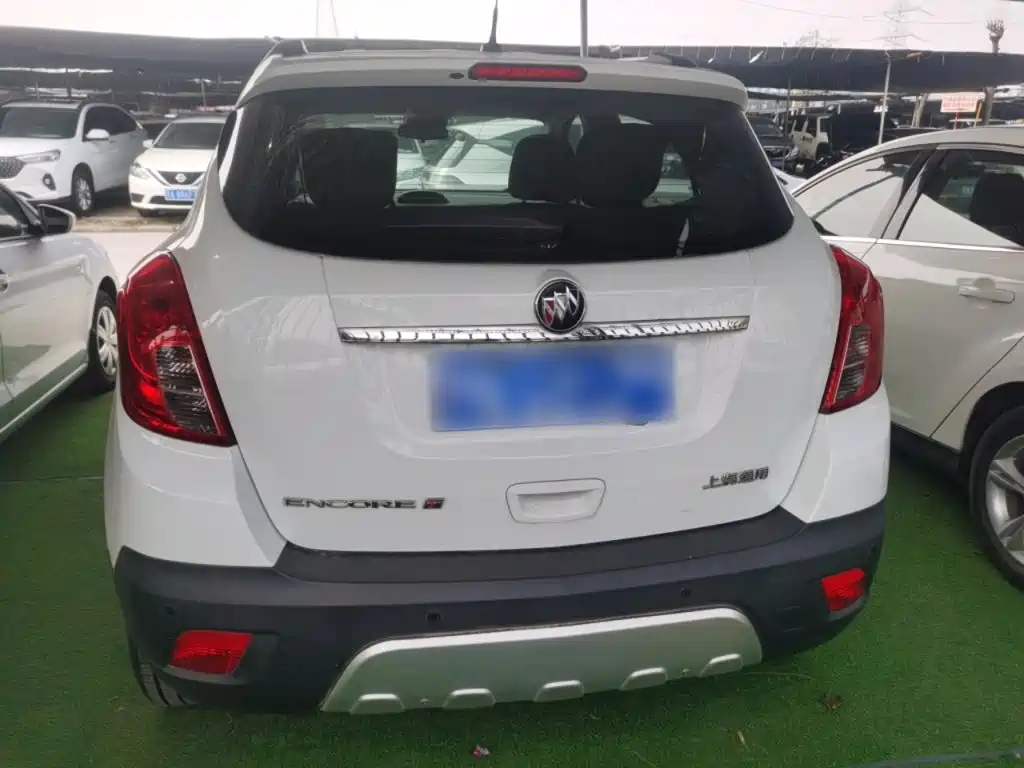 Фото 10 - Buick Encore