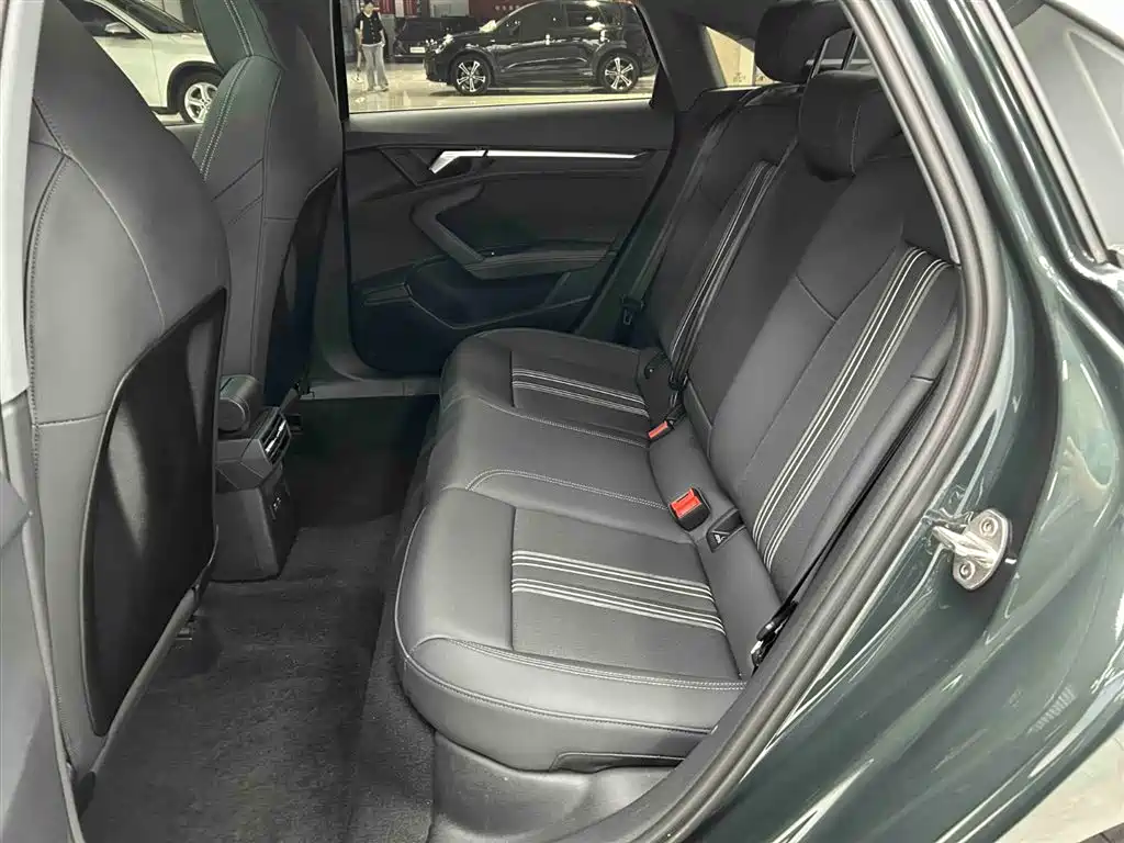 Audi A3 2023 A3L Limousine 35 TFSI Fashion Sport фото 14