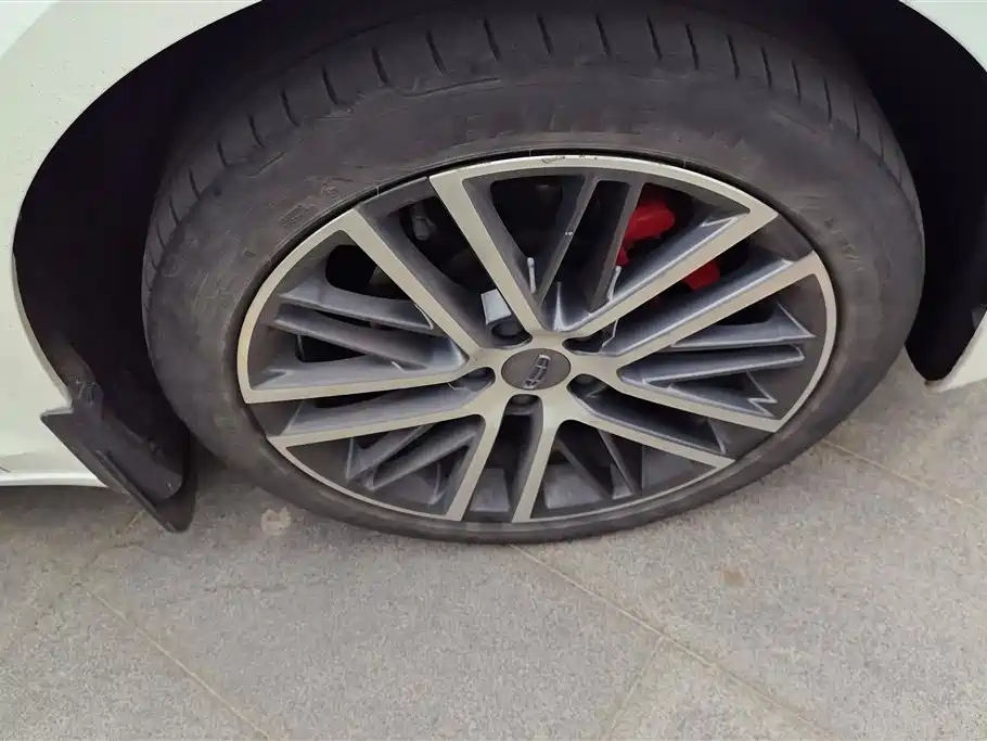 GEELY AUTOMOBILE XINGRUI