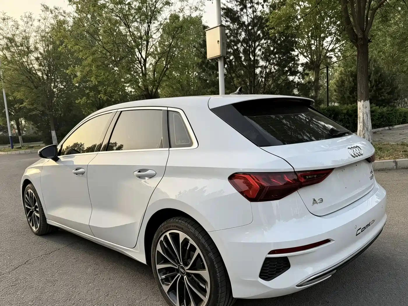 Audi A3 2023 Facelift Sportback 35 TFSI Luxury Elegance фото 6