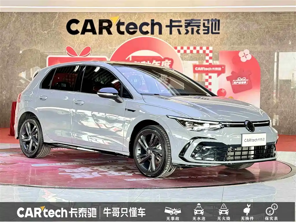 Volkswagen Golf 2023 Model 280TSI DSG R-Line фото 3