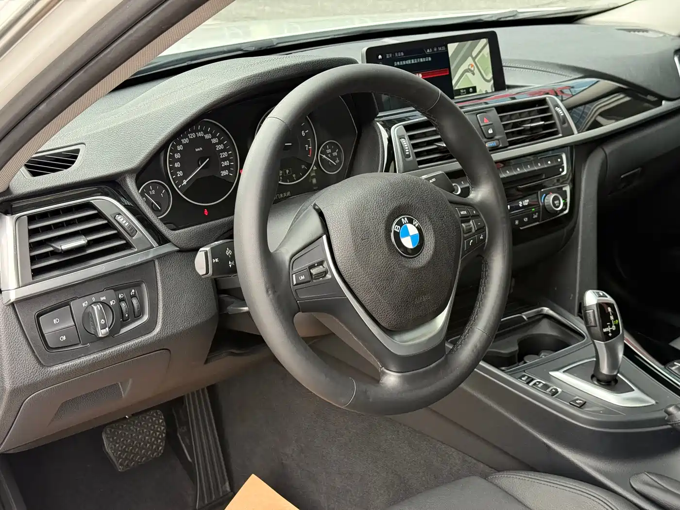 BMW 3 Series 2019 320Li Fashion Type фото 18