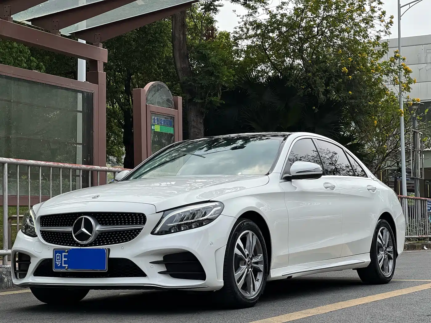 Mercedes-Benz C-Class 2021 C 200 L Fashion Sport Edition фото 26