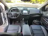 Фото 10 - Ford Kuga