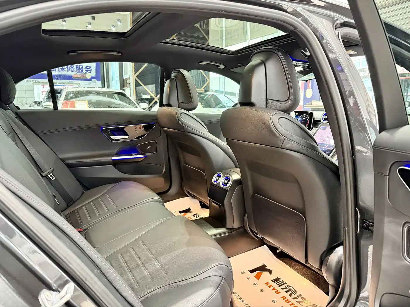 MERCEDES-BENZ C CLASS