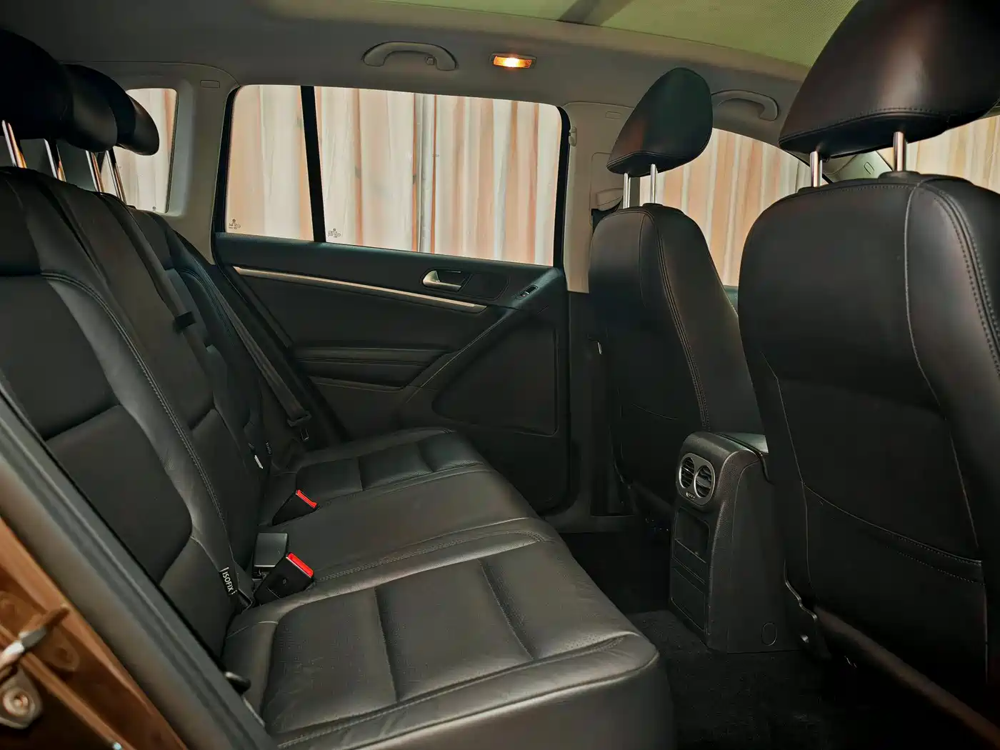 Volkswagen Tiguan 2015 1.8TSI Automatic 2WD Highline фото 23