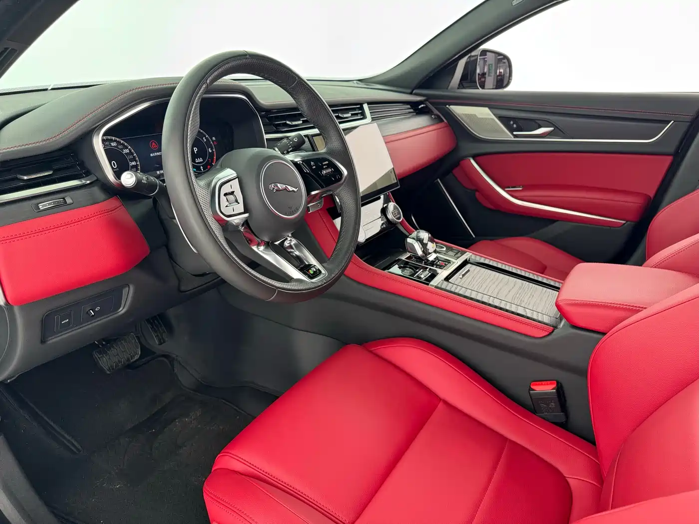 Jaguar XFL 2024 2023 XFL 2.0T P250 2WD Elite Sport Gilded Edition