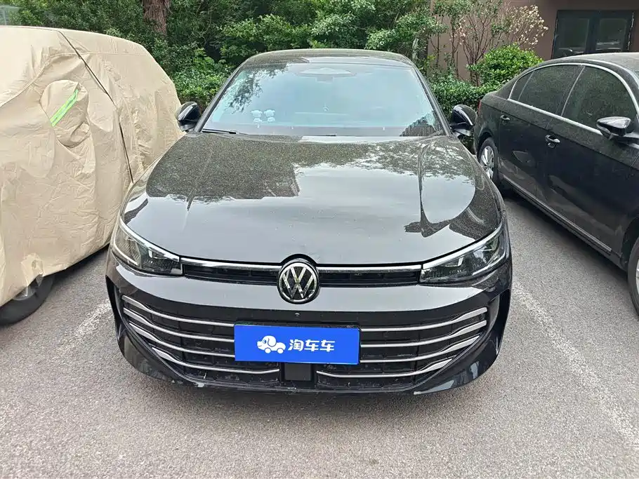 Volkswagen Passat 2025 Pro 380TSI Dragon Prestige Edition фото 2