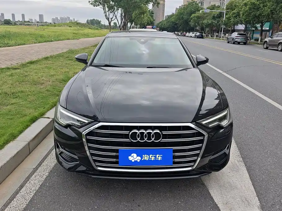 Audi A6L 2023 Facelift 40 TFSI Luxury Elegance фото 2