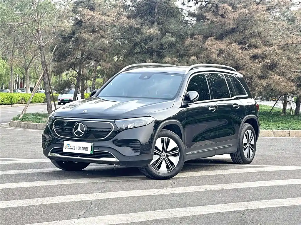 MERCEDES-BENZ EQB