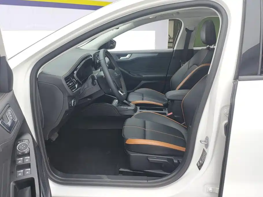 Ford Focus 2023 2022 Hatchback EcoBoost 180 Auto Speed Edition