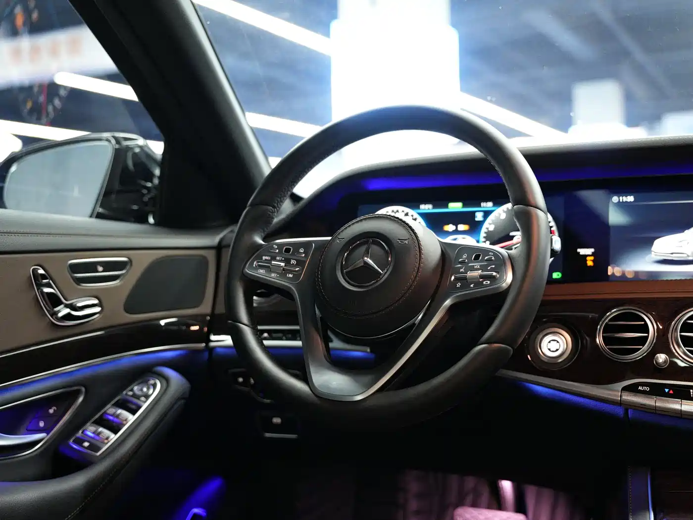 Mercedes-Benz S-Class 2019 S 320 L фото 16
