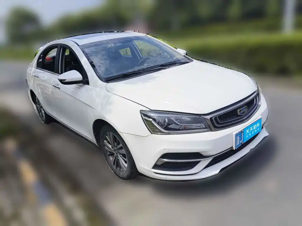 Фото 3 - Geely Emgrand