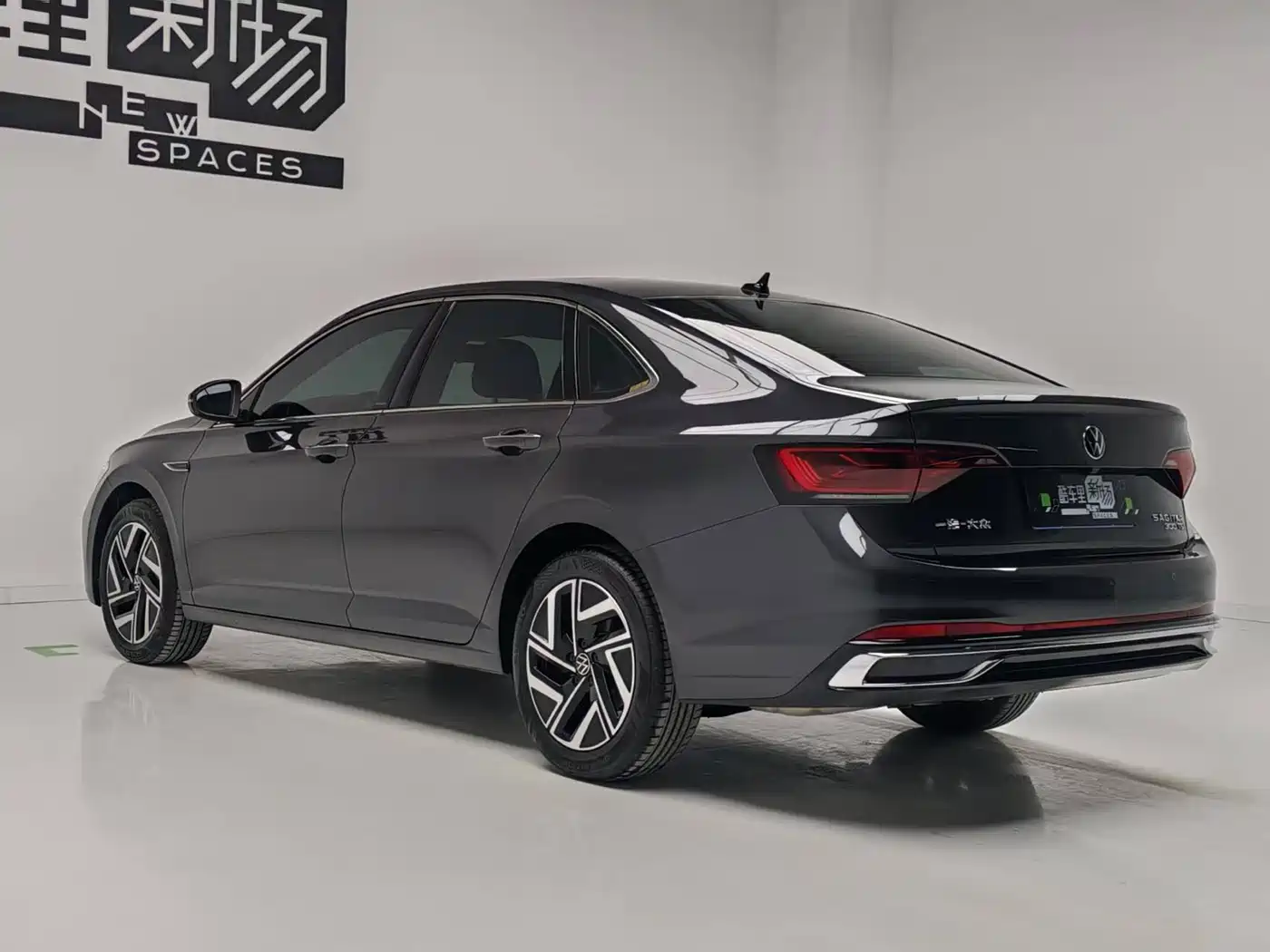 Volkswagen Sagitar 2025 300TSI DSG Surpass Edition фото 6