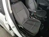Фото 25 - Buick Encore
