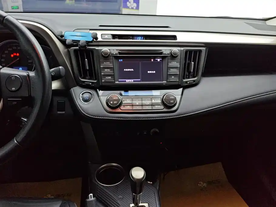 Toyota RAV4 Rongfang 2013 2.5L Auto 4WD Luxury фото 13