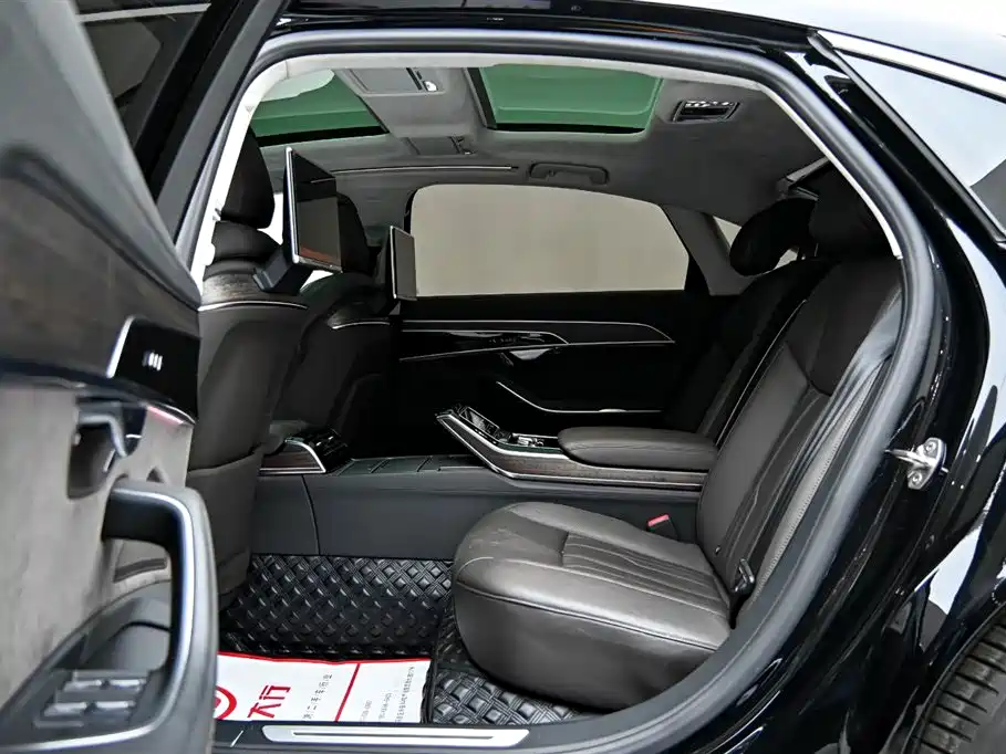 Audi A8 2019 Plus A8L 55 TFSI quattro Prestige фото 12
