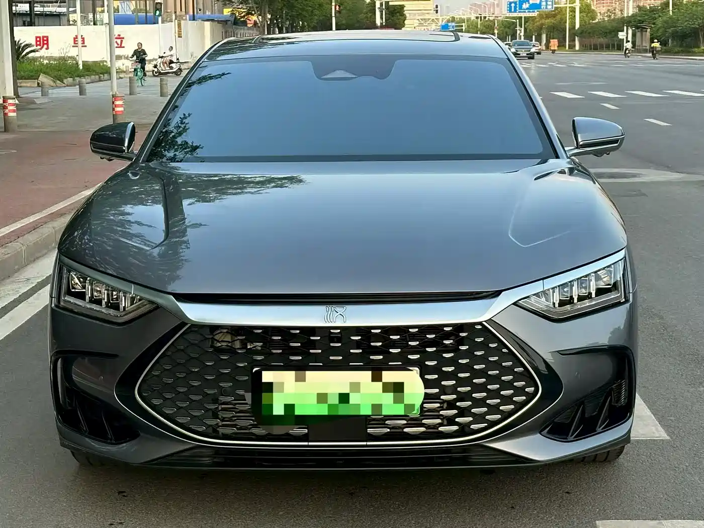 BYD HAN