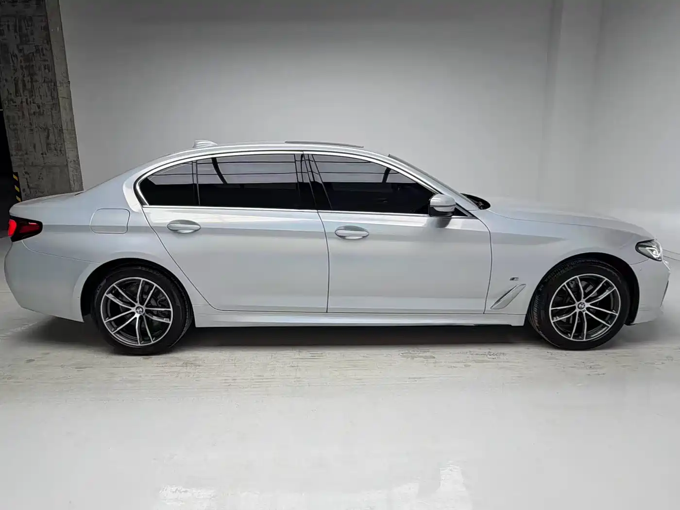 BMW 5 Series 2022 Facelift 525Li M Sport Package фото 7