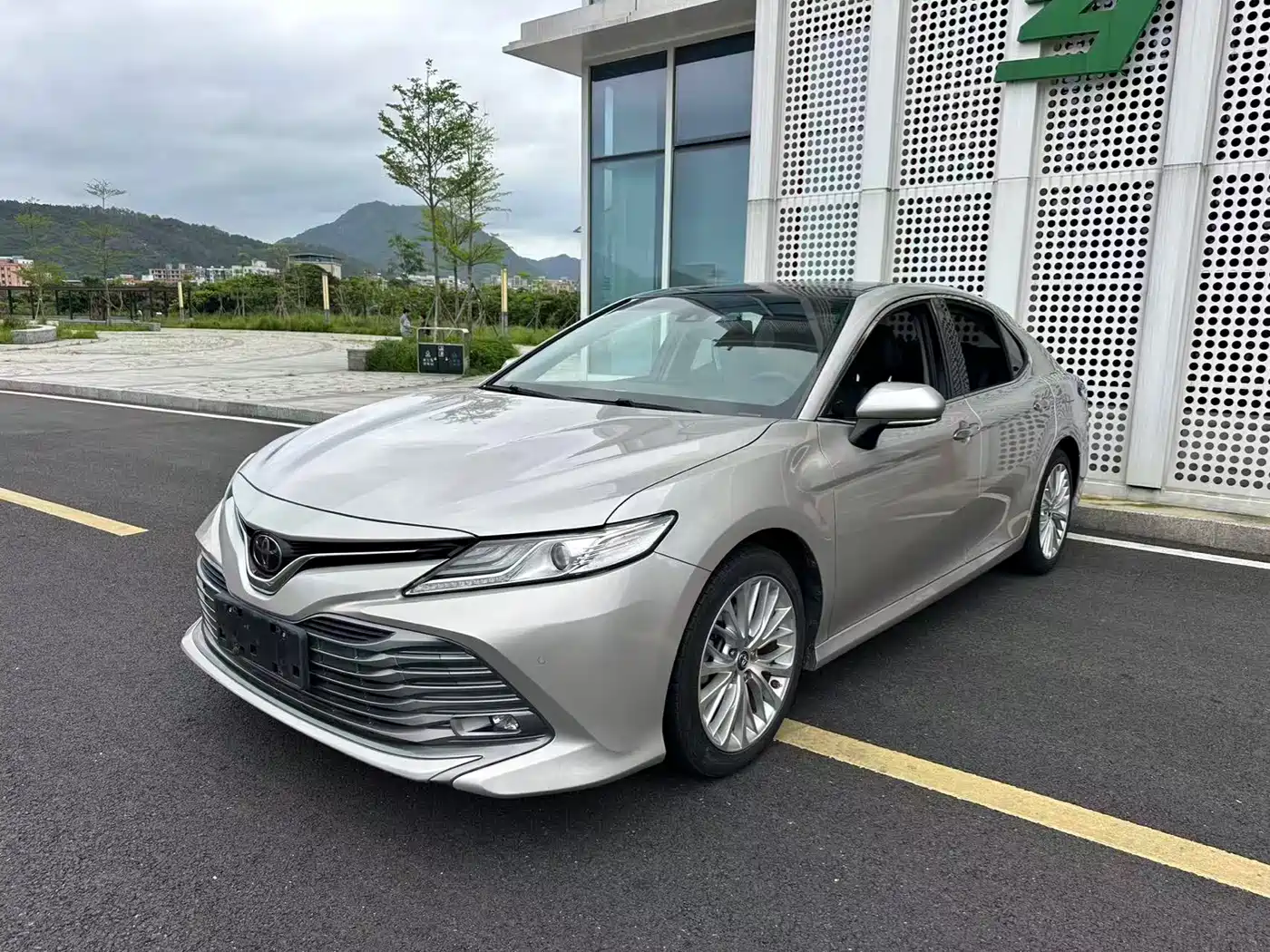 Toyota Camry 2019 2.5G Luxury (China V) фото 20