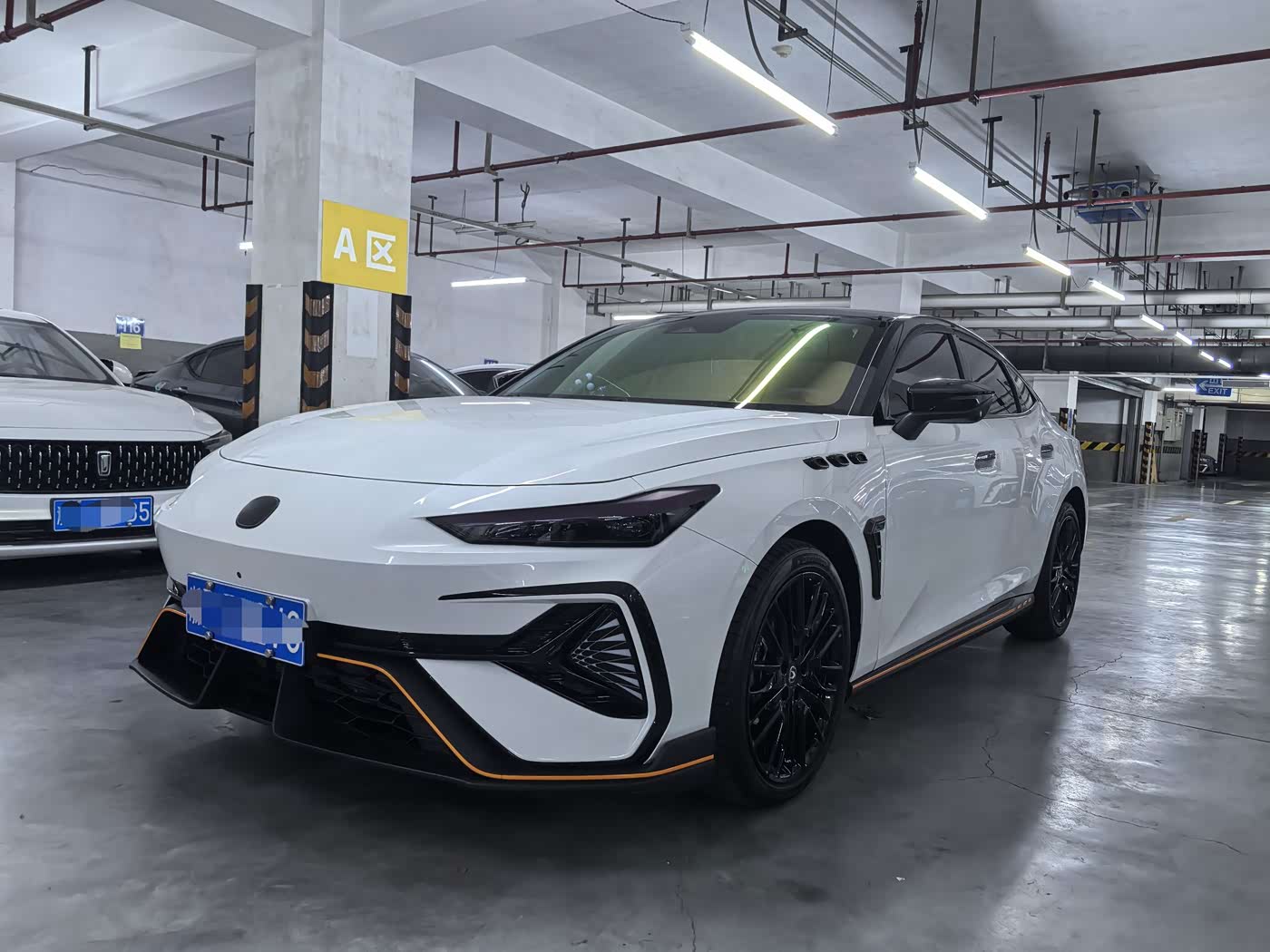 Changan UNI-V
