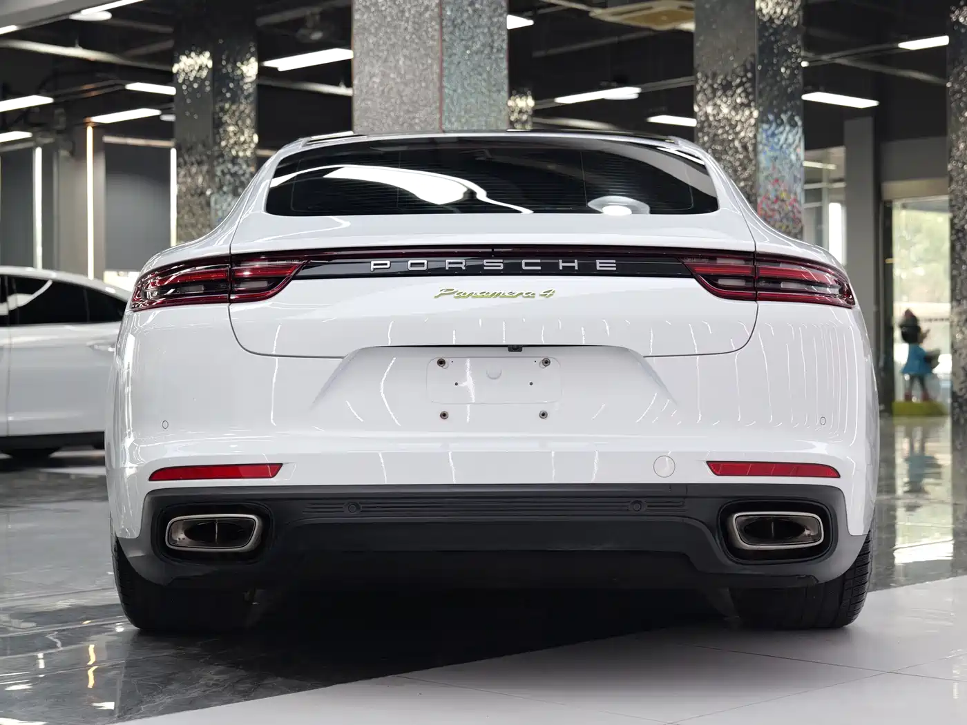 PORSCHE PANAMERA NEW ENERGY