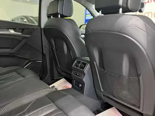 Audi Q5L 2022 40T Luxury Dynamic фото 10