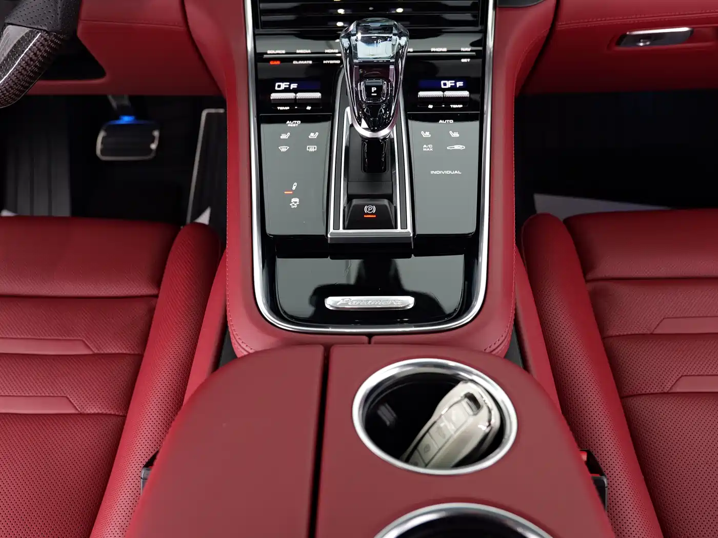 PORSCHE PANAMERA NEW ENERGY