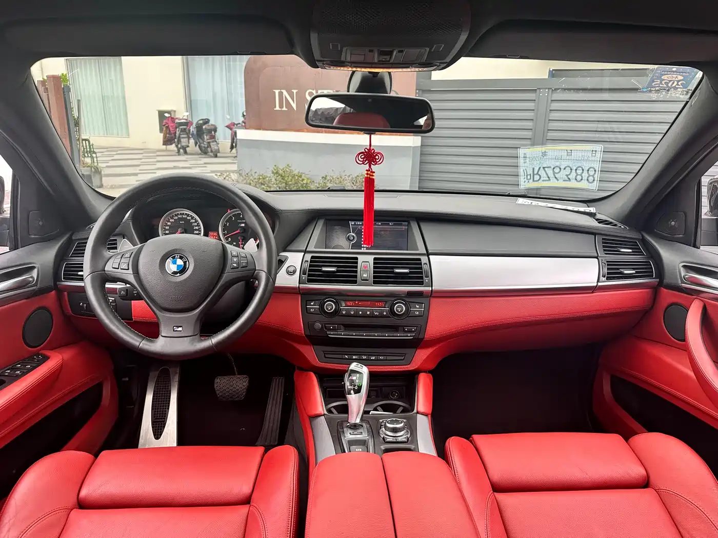 BMW X6 M 2013 X6 M фото 27