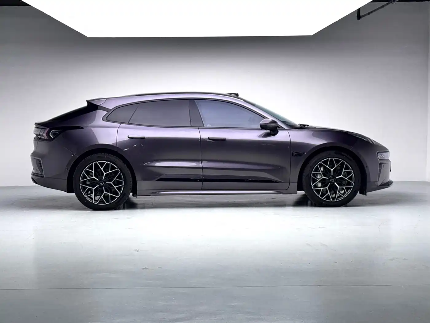 ZEEKR EXTREME KRYPTON 001