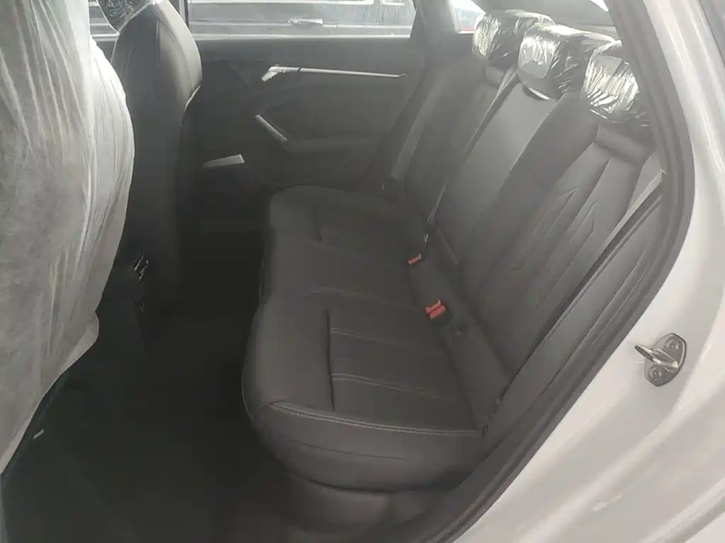 Audi A3 2026 2025 Facelift A3L Limousine 35TFSI Flying Joy Edition