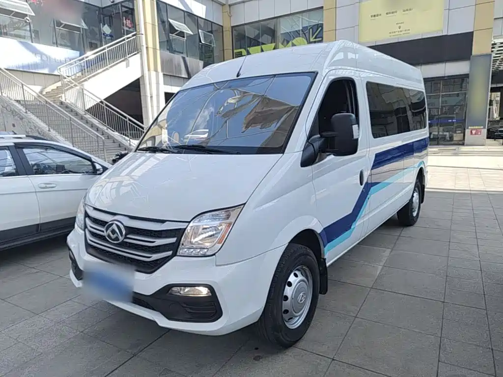 SAIC Maxus Xintu V80 2025 2024 Aoyun Value Edition 6AMT Long Wheelbase Medium Roof 127Ps 6/7/8/9 Seats